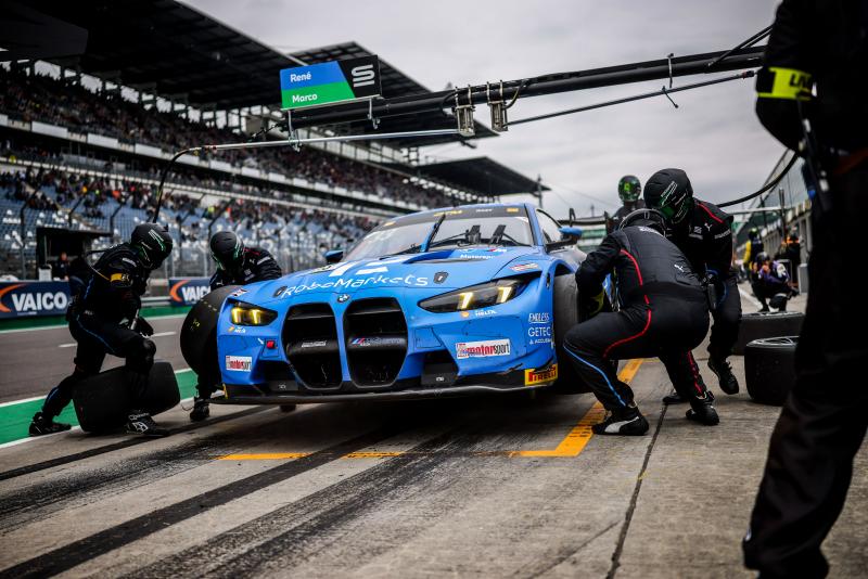 250525 DTM R2 Rast pitstop