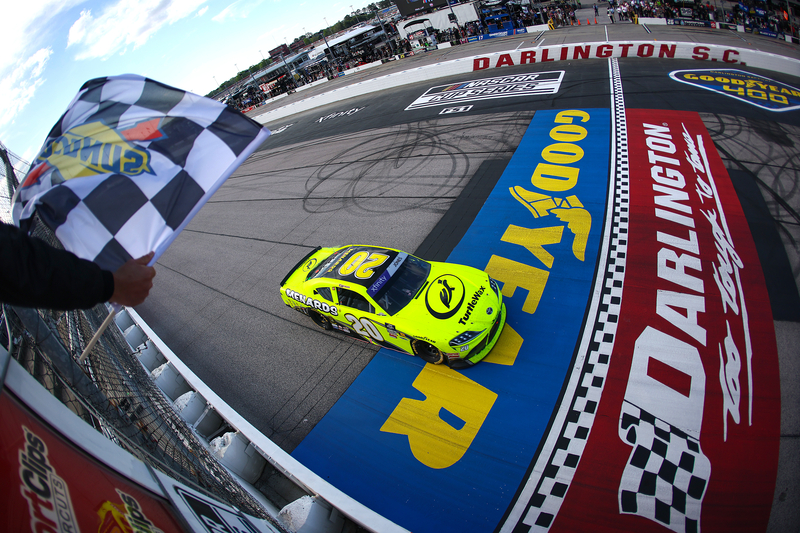 2025 Brandon Jones winnaar Xfintiy Darlington