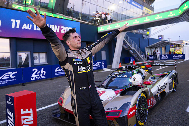 LYNN Alex (gbr), Cadillac Hertz Team Jota, Cadillac V-Series.R, #12, Hypercar, portrait celebrating his pole position during the Free Practice and Qualifying session of the 24 Hours of Le Mans 2025, 4th round of the 2025 FIA World Endurance Championship, from June 11 to 12, 2025 on the Circuit des 24 Heures du Mans in Le Mans, France - Photo Julien Delfosse / DPPI
