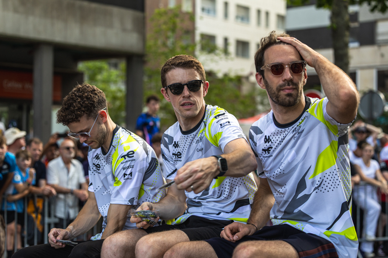 Parade Le Mans 2025 BvdW 44