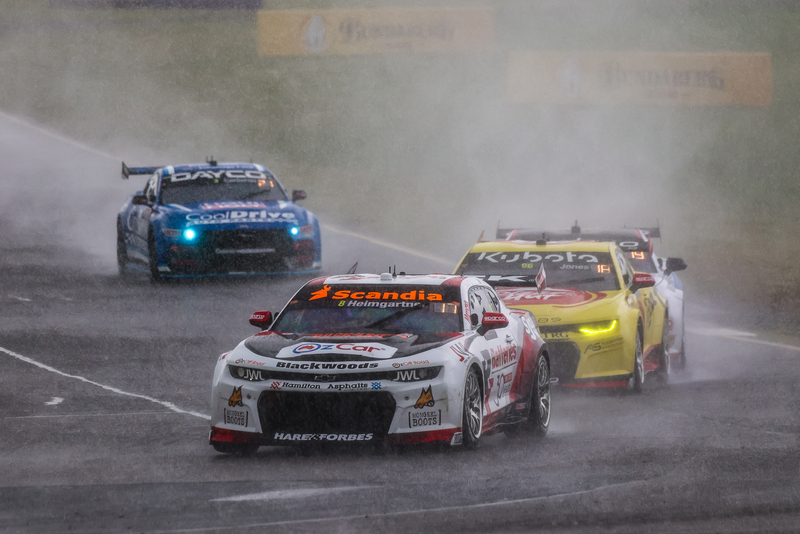 Broc Feeney en Chaz Mostert winnen in Sandown