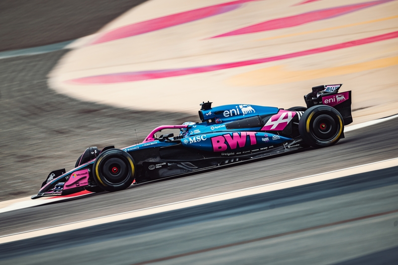 gasly alpinea525 test bahrein