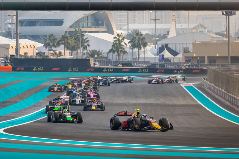 Abu Dhabi (UAE) Dec 5-7, 2025 - Abu Dhabi Grand Prix 2025 at Yas Marina Circuit. Arvid LINDBLAD #4 Campos Racing F2, Red Bull Junior Team. © 2025 Dutch Photo Agency