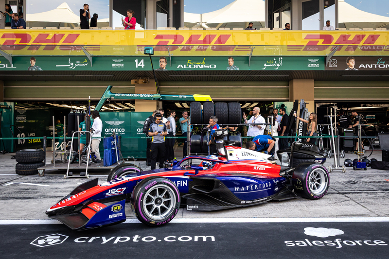 Abu Dhabi (UAE), DEC 04-07 2025 - Abu Dhabi Grand Prix 2025 at Yas Marina Circuit. Laurens VAN HOEPEN #22 Trident F2 © 2025 Dutch Photo Agency