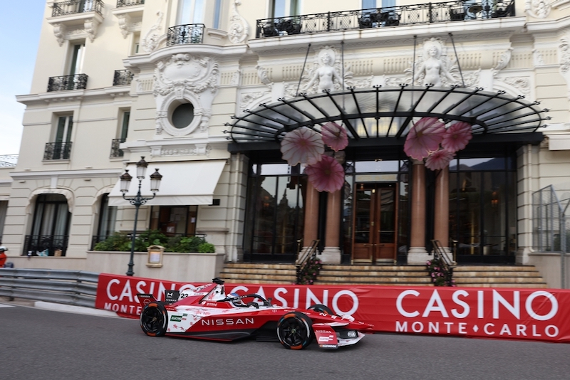 MONTE-CARLO, MONACO - MAY 03: Oliver Rowland of Great Britain driving the (23) Nissan Formula E Team Nissan e-4ORCE 05  during practice, ahead of the Monaco E-Prix, Round 6 of the 2025 FIA Formula E World Championship at Circuit de Monaco on May 03, 2025 in Monte-Carlo, Monaco. (Photo by Andrew Ferraro/LAT Images)