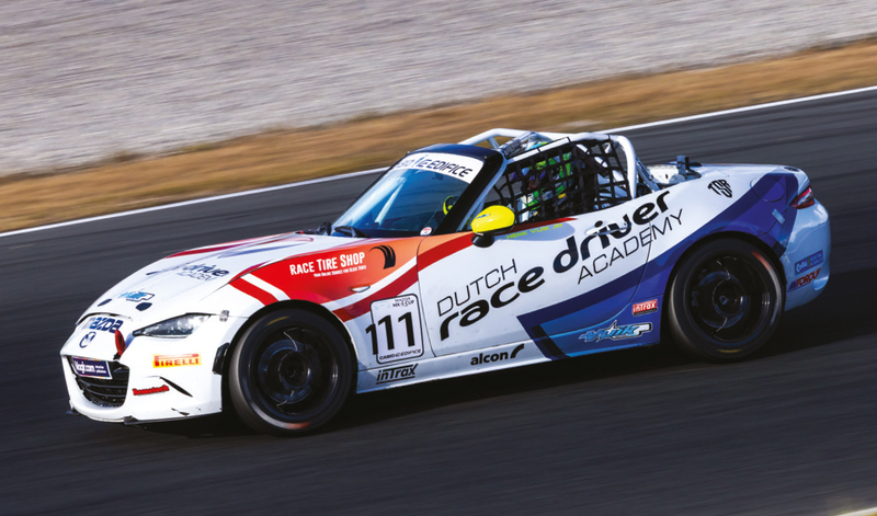 foto 2 Scheuren en keuren autosport.nl