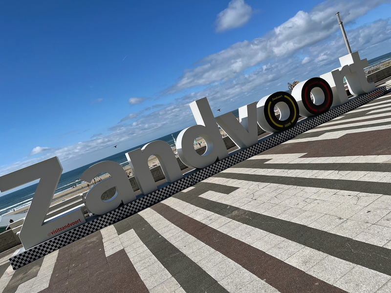 zandvoort letters