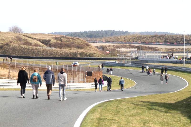 Trackwalk 6