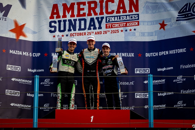 Wouter Jansen wint eerste race op TT Circuit Assen Wouter Jansen wint eerste race op TT Circuit Assen