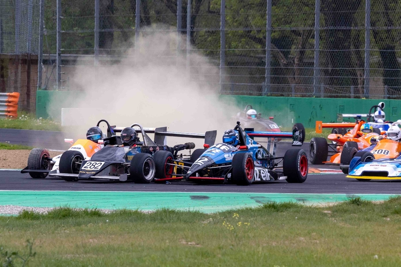 Monza 8