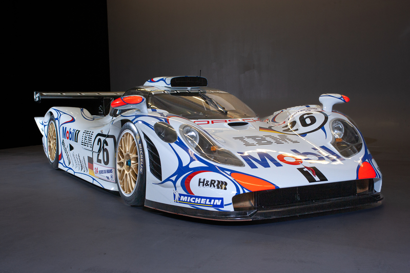 #26 Porsche GT1/98, chassis no. WP0ZZZ9RZXS100003, Le Mans 24H winner 1998