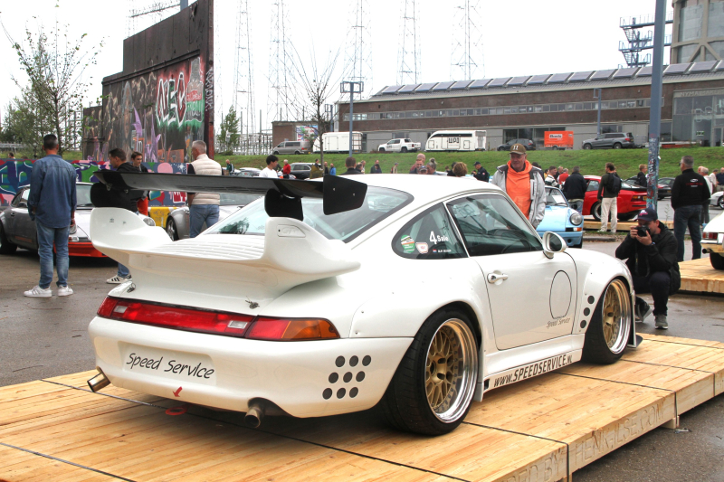 2036 Porsche 993 Achterzijde