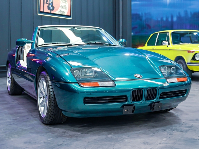 2026 BMW Z1