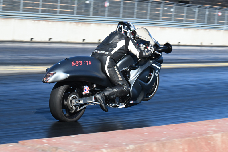wheelie DSC 5187