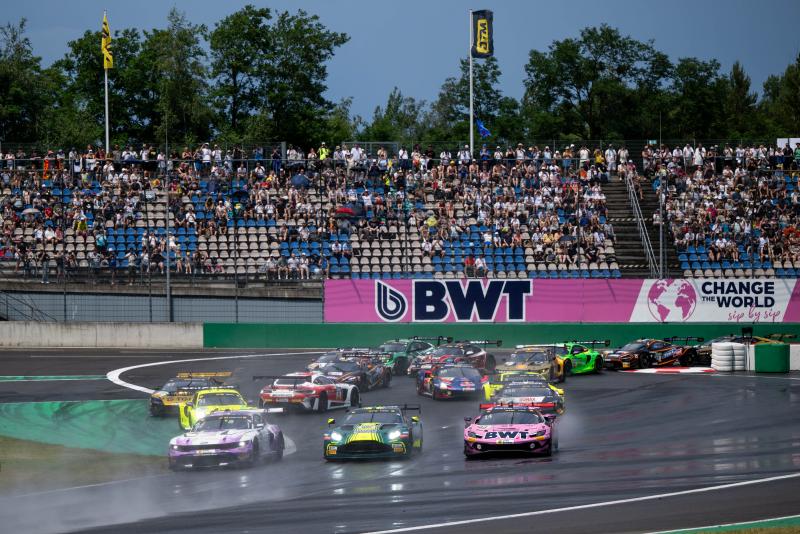 260620 DTM R1 Start front