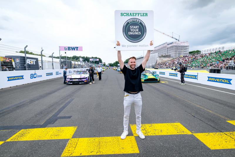 260705 DTM R2 Rast Start engnes
