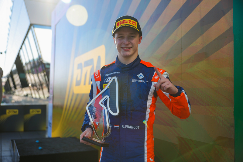00 PODIUM 606