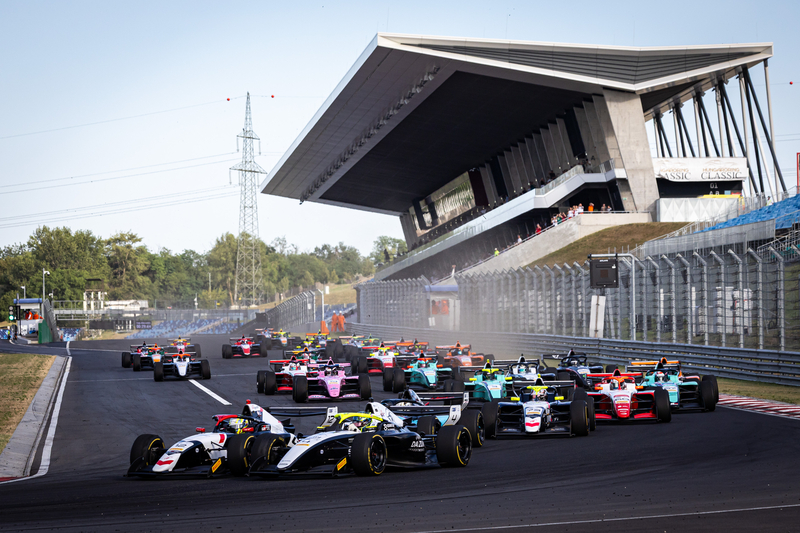 BUDAPEST (HUN), Jul 2-5 2026 - Round 5 of Formula Regional European Championship 2026 at Hungaroring. Start race 1. Ambience. © 2026 Dutch Photo Agency.
