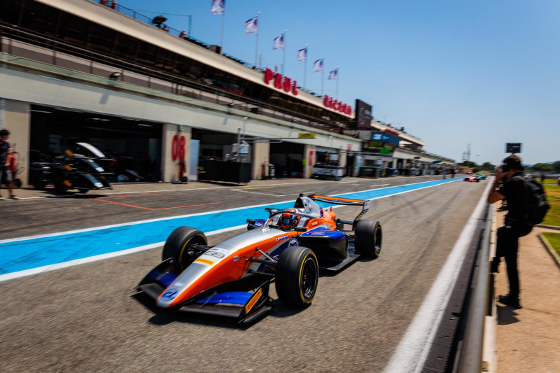 francot paulricard2