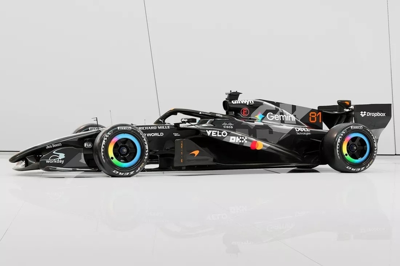 mclaren mcl40 3