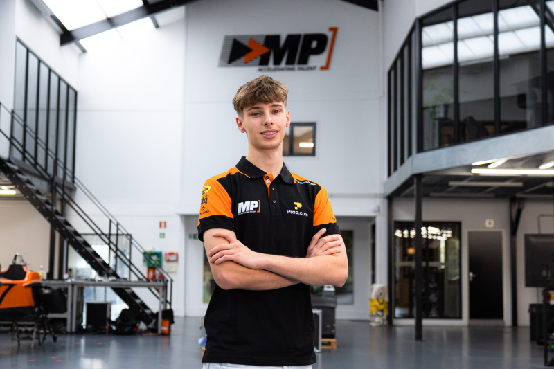 Noah Maciej 18