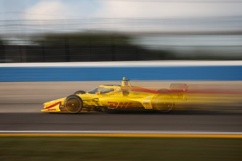 Pole voor Pato O´Ward en Palou op de Milwaukee Mile. VeeKay kwalificeert zich als 12e voor R2 