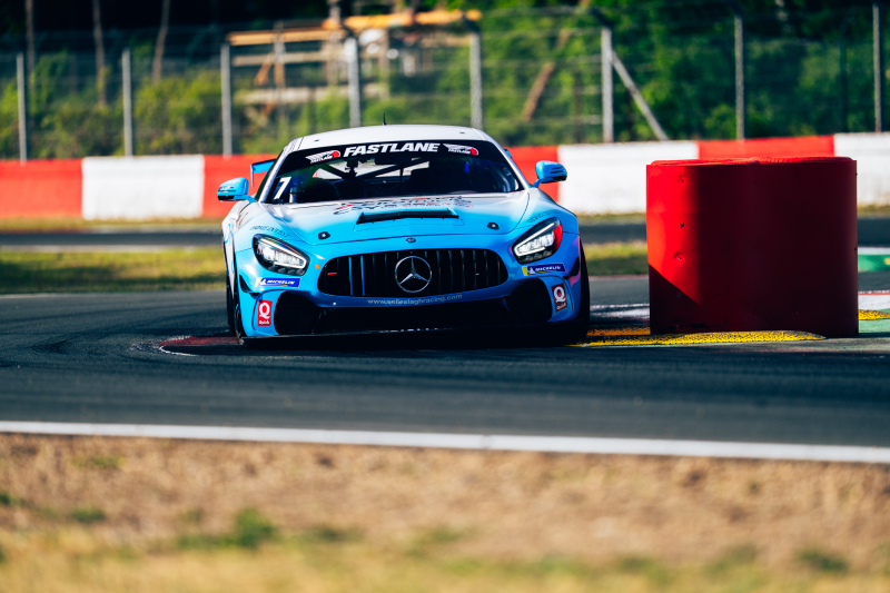 2026 SRT Mercedes