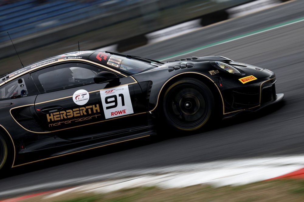 Herberth-Porsche mist snelheid op de Nürburgring, maar Huub van Eijndhoven maximaliseert: 'Meer dan P6 zat er niet in'