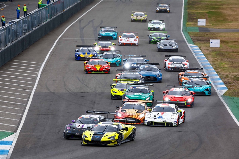 Eerste overwinning voor Moncini-Testa op Hockenheimring, Emson-Lebbon zetten stap richting kampioenschap