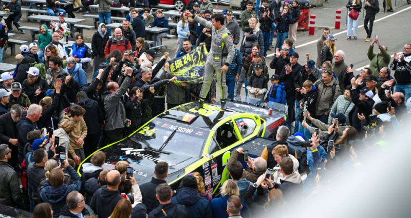Hattrick voor Vittorio Ghirelli in Zolder. De allereerste drievoudige EuroNASCAR kampioen