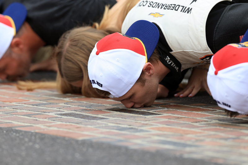 2026 Kissing the stones