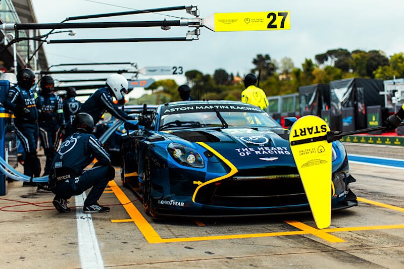 27 DRUDI Mattia (ita), JAMES Ian (usa), ROBICHON Zacharie (can), Heart of Racing Team, Aston Martin Vantage AMR GT3 Evo #27, LM GT3, action during the Prologue of the 2026 FIA World Endurance Championship, from April 13 to 14, 2026 on the Autodromo Enzo e Dino Ferrari in Imola, Italy - Photo Andrea Lorenzina / DPPI