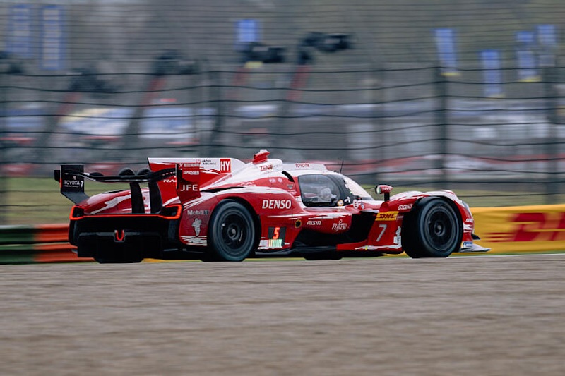 07 CONWAY Mike (gbr), KOBAYASHI Kamui (jpn), DE VRIES Nyck (nld), Toyota Racing, Toyota TR010 Hybrid #07, Hypercar, action during the Prologue of the 2026 FIA World Endurance Championship, from April 13 to 14, 2026 on the Autodromo Enzo e Dino Ferrari in Imola, Italy - Photo Alberto Vimercati / DPPI