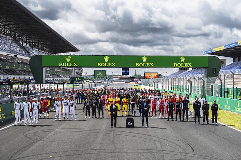 Drivers family picture during the 24 Hours of Le Mans 2026, 3rd round of the 2026 FIA World Endurance Championship, on June 9, 2026 on the Circuit des 24 Heures du Mans in Le Mans, France - Photo Charly López / DPPI