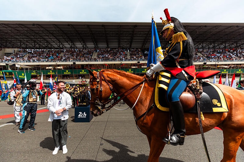 CAVENDISH Mark (gbr), Ex-professional cyclist and Starter of the 24 Hours of Le Mans 2026, portrait, illustration,starting grid, grille de depart, during the 24 Hours of Le Mans 2026, 3rd round of the 2026 FIA World Endurance Championship, on June 13, 2026 on the Circuit des 24 Heures du Mans in Le Mans, France - Photo Andrea Lorenzina / DPPI
