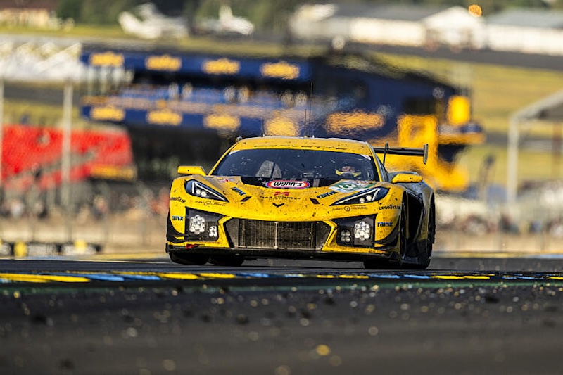 33 KEATING Ben (usa), EDGAR Jonny (gbr), CATSBURG Nicky (ned), TF Sport, Corvette Z06 LMGT3.R #33, LM GT3, action during the 24 Hours of Le Mans 2026, 3rd round of the 2026 FIA World Endurance Championship, on June 14, 2026 on the Circuit des 24 Heures du Mans in Le Mans, France - Photo Charly López / DPPI
