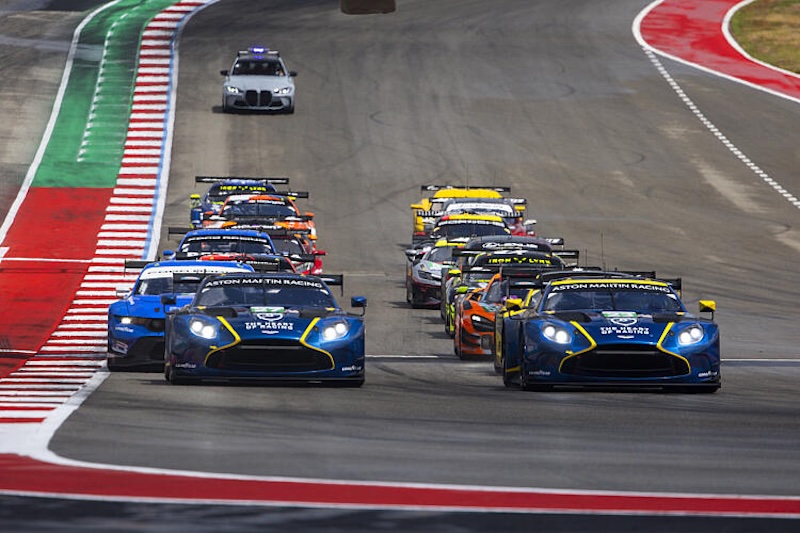 Start of the race, 27 DRUDI Mattia (ita), JAMES Ian (usa), ROBICHON Zacharie (can), Heart of Racing Team, Aston Martin Vantage AMR GT3 Evo #27, LM GT3, 23 ADAM Jonny (gbr), BARRICHELLO Eduardo (bra), NEWELL Gray (usa), Heart of Racing Team, Aston Martin Vantage AMR GT3 Evo #23, LM GT3, action during the Lone Star Le Mans 2026, 5th round of the 2025 FIA World Endurance Championship, from September 4 to 6, 2026 on the Circuit of The Americas in Austin, Texas, United States of America - Photo Julien Delfosse / DPPI