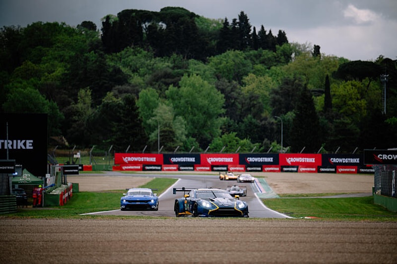 23 ADAM Jonny (gbr), PAUWELLS Kobe (bel), NEWELL Gray (usa), Heart of Racing Team, Aston Martin Vantage AMR GT3 Evo #23, LM GT3, action during the Prologue of the 2026 FIA World Endurance Championship, from April 13 to 14, 2026 on the Autodromo Enzo e Dino Ferrari in Imola, Italy - Photo Alberto Vimercati / DPPI
