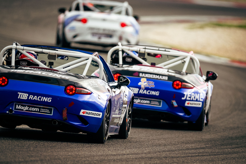 2026829RB GT World Challenge 1815