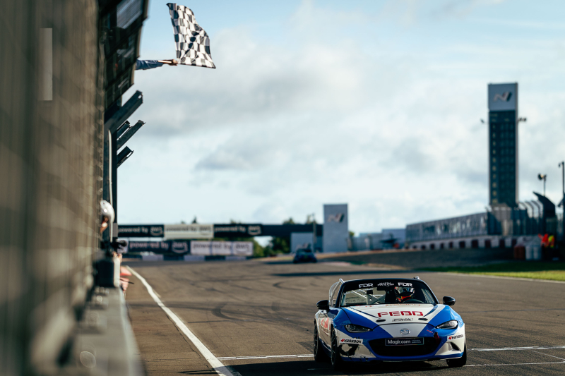 2026830RB GT World Challenge 2447