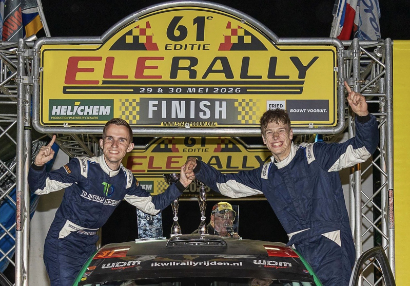 Wout Kurstjens in KNAF Opel Mokka GSE Rally naar ADAC Rallye Stemweder Berg