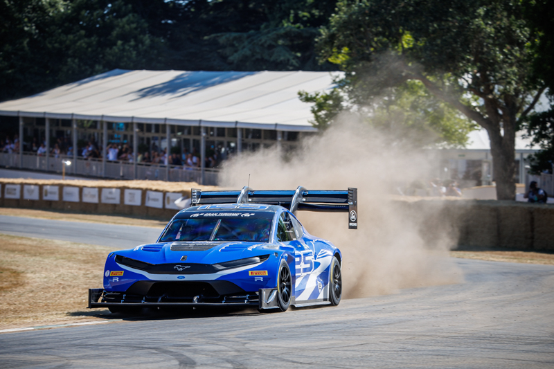 FoS Autosport 2026 BvdW 587