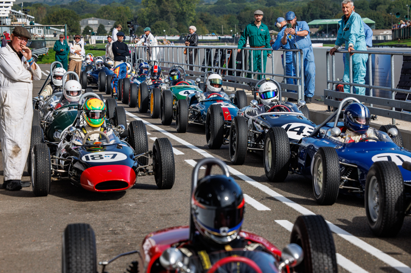 Revival 2026 Autosport BvdW 24