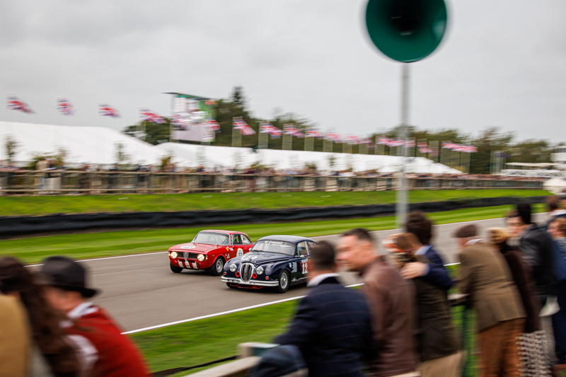 Revival 2026 Autosport BvdW 53