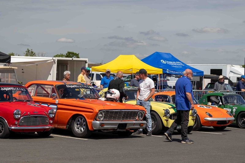 Donington 44