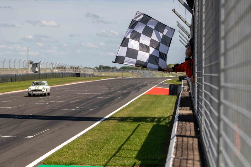 Donington 52