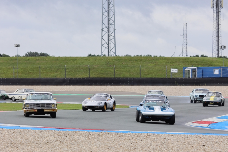 Errste ronde race 2 met Weidler links en Campagne rechts